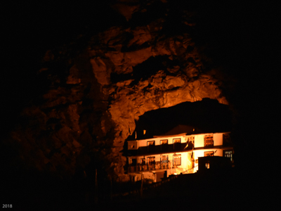 D72_8039 - 180623 21:46:33 - 1/30 sec at f / 5.6 - 450 mm - 4756 x 3567 - NIKON D7200